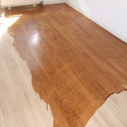 Vergeeld eiken bruin lak
